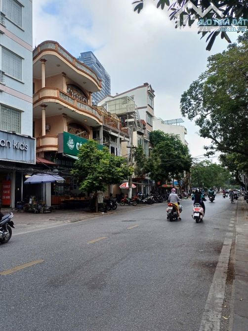 Mặt đường Lương Khánh Thiện. Dt: 51m x 4 tầng. Giá 13.9 tỷ - 1