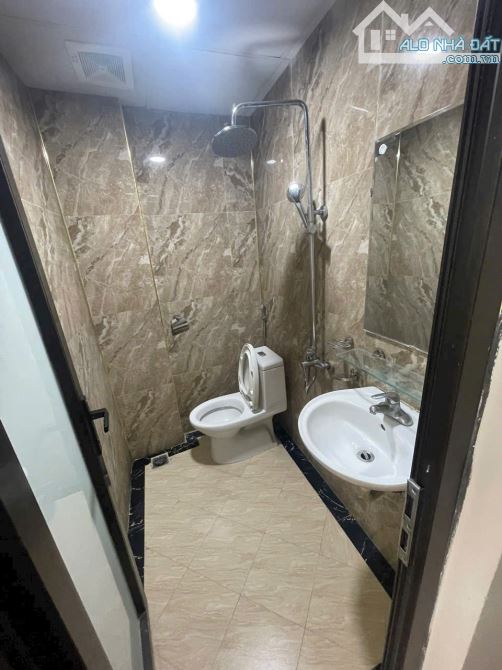 NHÀ PHỐ PHÚC LỢI LONG BIÊN 4.35 TỶ 4 TẦNG 35 M , FULL NỘI THẤT, DÒNG TIỀN 14 TRIỆU /1 T - 1