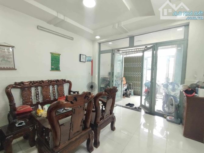 NHÀ 2 TẦNG MT ĐƯỜNG NHỰA THÔNG, TÂN CHÁNH HIỆP, GẦN BỆNH VIỆN QUẬN12, 45M2. CHỈ 4,3 TỶ TL. - 1