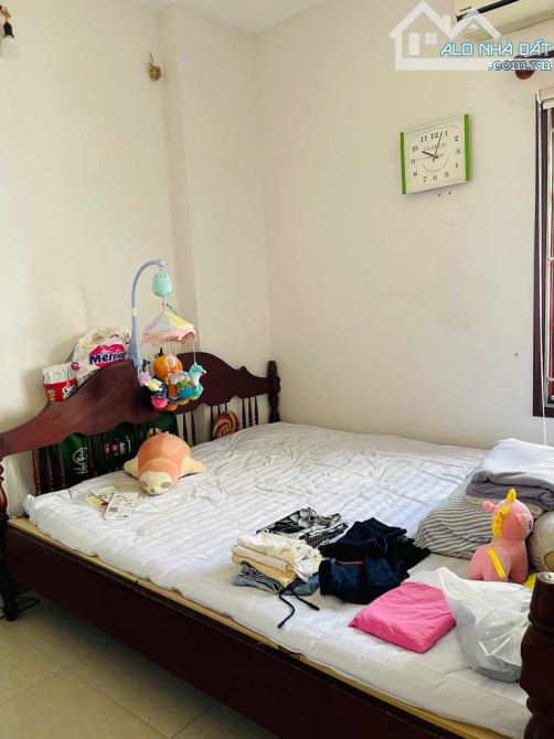 NHÀ BÁN DƯƠNG BÁ TRẠC - QUẬN 8 - HẺM 157 - 40M2 - 4TẦNG - HOÀN CÔNG ĐỦ - CHỈ 4.7 TỶ - 2