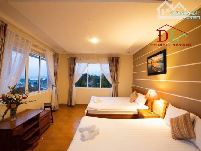 3919 🏞⛺️🏡 BIỆT THỰ ĐẸP - VIEW THÔNG - GẦN TRUNG TÂM - ĐƯỜNG NHỰA 8MET -SÂN VƯỜN CỰC RỘNG - 2