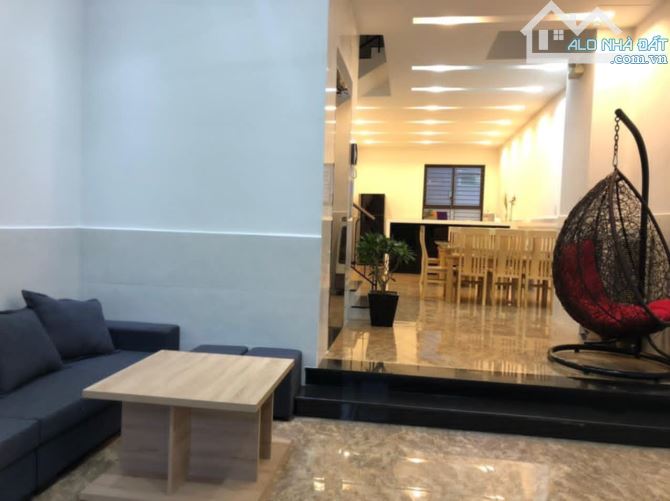 MẶT TIỀN SƠN TRÀ - SÁT BIỂN - TOÀN KHÁCH SẠN VILLA - 5 TẦNG 6 PHÒNG - DÒNG TIỀN KHỦNG - 2