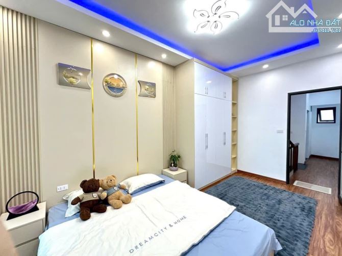 HIẾM!!! Căn nhà đẹp Yên Hòa Cầu Giấy 7 tầng, 45m2, KD. Giá chỉ còn 7 tỷ. Lh Em Tuấn - 2