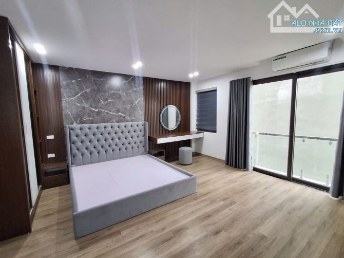 BÁN NHÀ PHỐ NGÔ GIA TỰ LONG BIÊN Ô TÔ THANG MÁY 52M2 7T 4.5MT GIÁ 13.2 TỶ MỚI XÂY - 3