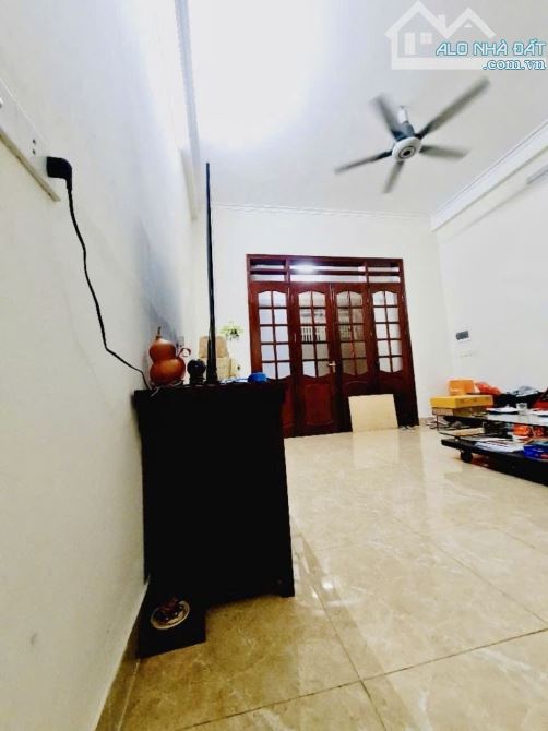 SIÊU PHẨM TRƯƠNG ĐỊNH, HOÀNG MAI. NHÀ ĐẸP, Ô TÔ, KINH DOANH, NGÕ THÔNG, TIỆN ÍCH ĐẦY ĐỦ. - 3