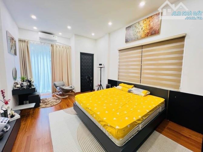 LÔ GÓC TẢ THANH OAI,2 MẶT THOÁNG,35m,5 tầng 4.3 tỷ - 3