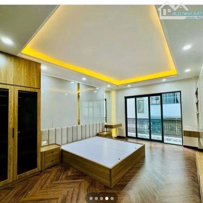 Bán nhà đẹp Hồng Tiến- Ô tô -Thang Máy- Ngõ thông - 40m2 - 6 tầng - nhỉnh 8 tỷ - 3