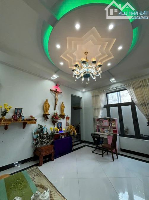 Cần bán nhà 1 trệt 2 lầu mặt tiền đường Cao Thắng, Phường Bình Hưng, P. Phan Thiết - 4
