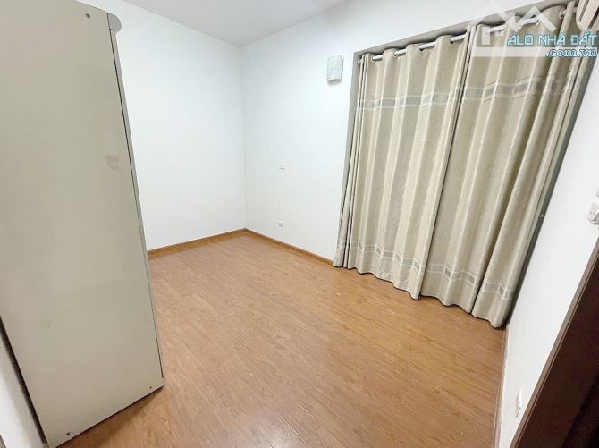 2,8 tỷ . Chung cư AZ Vân Canh . 82m2 , 2 ngủ , 2wc . Toà 4 thang máy xịn - 5