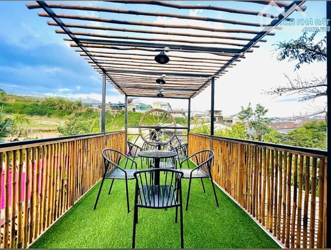 MUA ĐẤT TẶNG HOMESTAY 5 PHÒNG NGỦ MẶT TIỀN TÔ HIỆU 304M GIÁ 15 TỶ - 7