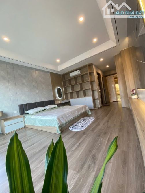 BÁN NHÀ PHỐ NGÔ GIA TỰ LONG BIÊN Ô TÔ THANG MÁY 52M2 7T 4.5MT GIÁ 13.2 TỶ MỚI XÂY - 9