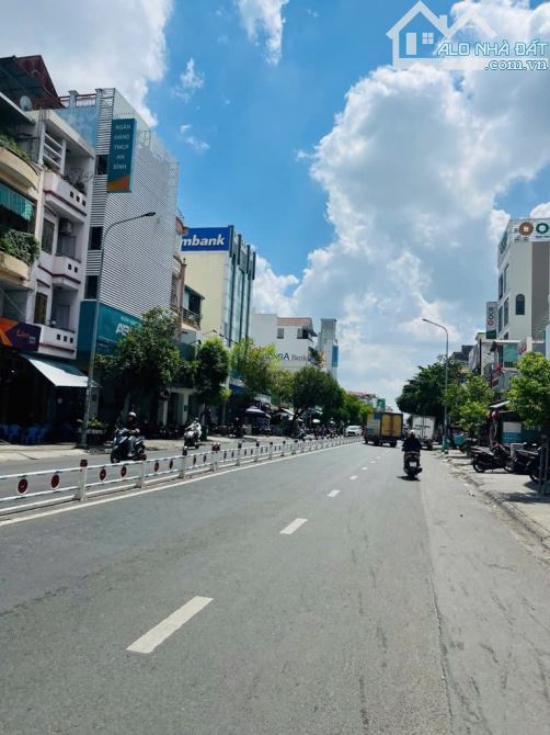 Nhà đẹp Nguyễn Sơn Phú Thọ Hoà Tân Phú - DT: 4.04m x 12.5m