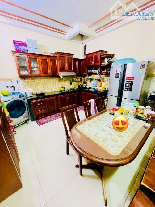 CHỢ THẠCH ĐÀ, HẺM 1 TRỤC 7M, 65m2, 2 tầng, kinh doanh đa nghề, NHỈNH 6 tỷ6 - 1