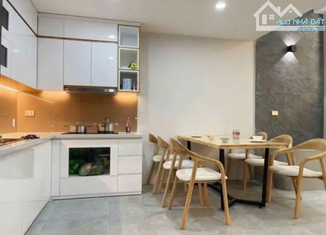 BÁN NHÀ  HIẾM TẠI BÁT KHỐI, LONG BIÊN – Ô TÔ ĐỖ CỬA, VIEW THOÁNG ĐẸP – 40M2- 6.X TỶ - 1