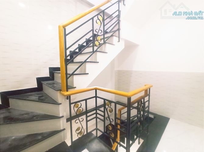 BÁN NHÀ RIÊNG TÂN THỚI HIỆP 21 QUẬN 12, DT 45M 4T 3,89 TỶ - 2