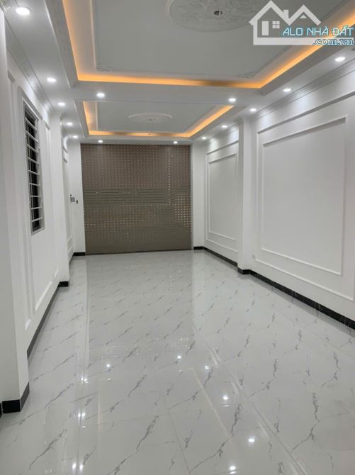 GẦN CHỢ NGỌC HỒI Ô TÔ VÀO NHÀ NHỈNH 6 TỶ - 2