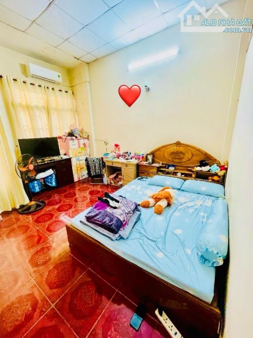 CHỢ THẠCH ĐÀ, HẺM 1 TRỤC 7M, 65m2, 2 tầng, kinh doanh đa nghề, NHỈNH 6 tỷ6 - 2