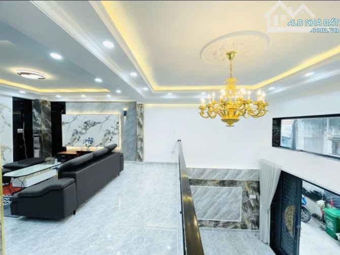Bán nhà Nguyễn Văn Quỳ - Quận 7 - 54m2 - ngang 5.9m - chỉ 6.x tỷ TL. - 2
