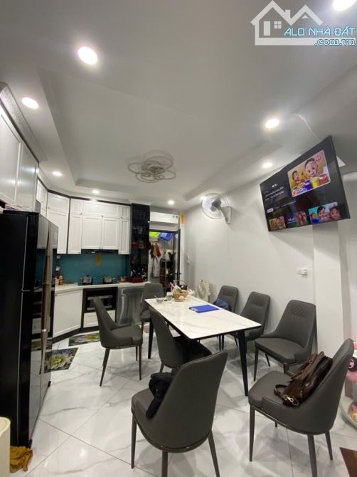 Bán nhà đẹp phố Kim Ngưu - Hai Bà Trưng, GARA, LÔ GÓC, gần phố, 57m2 x 6 tầng, 20 tỷ - 2