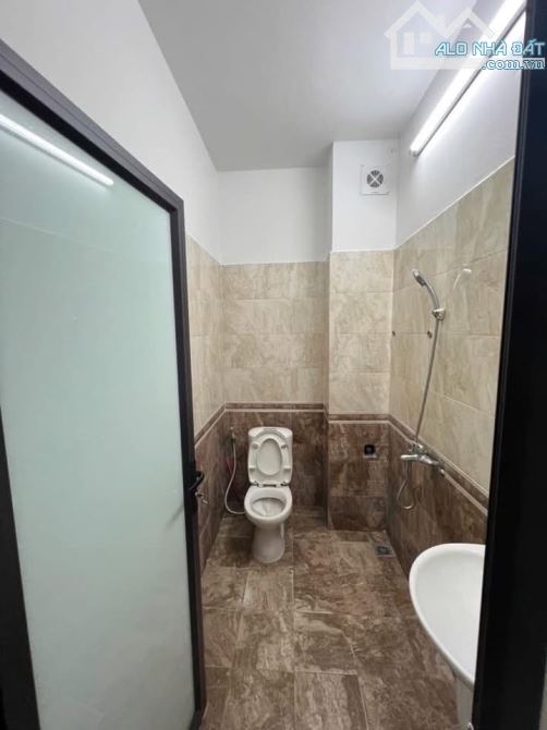 CẦN BÁN GẤP NHÀ KĐT VĂN QUÁN_4 TẦNG DÂN XÂY_Ô TÔ, KD_35M CHỈ HƠN 7T - 3
