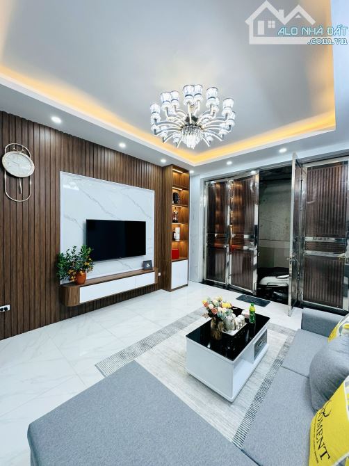 Bán nhà mặt phố Minh Khai 169m mặt tiền rộng 9m ngay gần Gần cầu Vĩnh tuy gần trường ĐH - 3