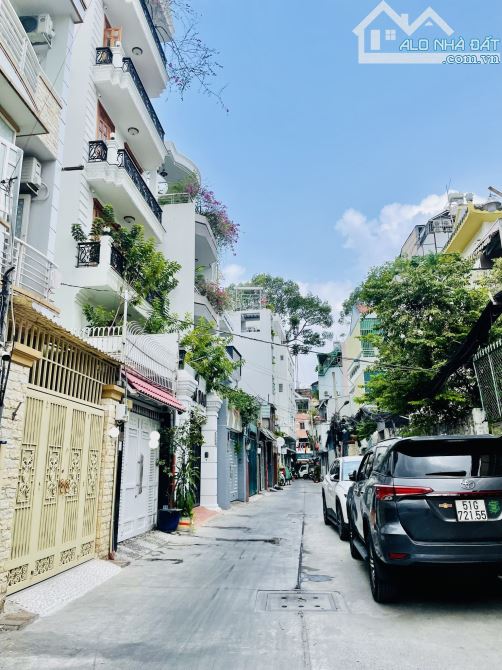 ĐÓN TẾT! Bán Nhà 4 Tầng Cực Đẹp Hẻm Xe Tải CMT8, 56m2, 9.6 Tỷ - 3