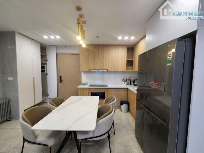 Cho thuê căn 3 ngủ The Minato Residence full nội thất tòa mới CT1 có thể về ở ngay gia 25 - 4