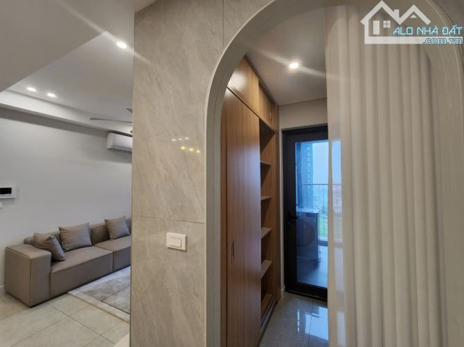 Cho thuê căn 3 ngủ The Minato Residence full nội thất tòa mới CT1 có thể về ở ngay gia 25 - 5