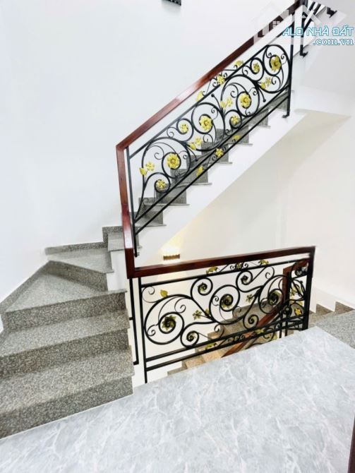 Bán nhà Nguyễn Văn Quỳ - Quận 7 - 54m2 - ngang 5.9m - chỉ 6.x tỷ TL. - 5