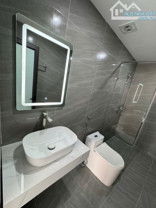 Bán NR NGÕ OTO 5 Tầng 3PN, 4WC, 34,7m2, giá siêu hời tại Bát Khối, Thạch Bàn, Long Biên - 8