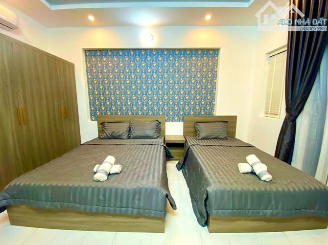 BÁN NHÀ 1T4L MẶT TIỀN ĐẸP - CÓ THANG MÁY, 12 PHÒNG KINH DOANH HOMESTAY - 15.5 TỶ