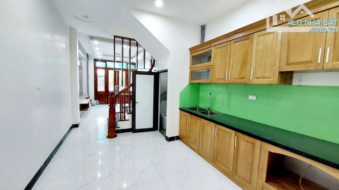 🏠 NHÀ 5 TẦNG HOÀI ĐỨC - GIÁ CHỈ HƠN 3 TỶ, VỊ TRÍ VÀNG GẦN ĐƯỜNG VÀNH ĐAI 3.5