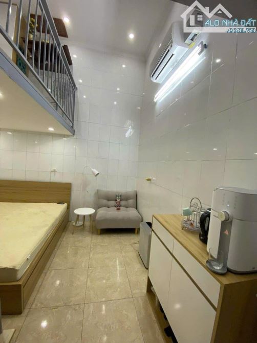 Cho thuê nhà cấp 4 ở ngõ 622 Minh Khai - Hai Bà Trưng ,DTSD 45m2 đủ nội thất giá 5tr2