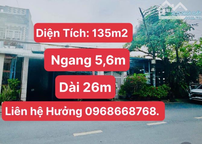 Bán Nhà Hóc Môn - Mặt Tiền Đường 10M vỉa Hè - 135M2 (5,6x26) . Chỉ 3,979Tỷ. - 1