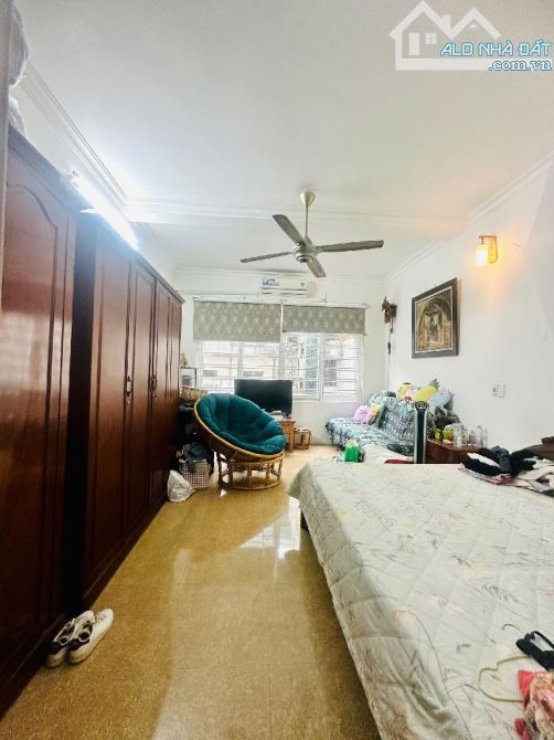 💥Nguyễn Chí Thanh, Ô tô Đỗ Cửa, Ngõ Thông Kinh Doanh, Gần Phố, 5 Tầng, Giá 8.95 Tỷ - 1