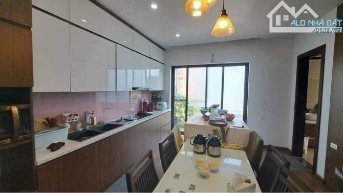 BÁN NHÀ MẶT PHỐ GIANG BIÊN, 110M2, ĐƯỜNG 4 OTO TRÁNH, KINH DOANH, 20 TỶ - 1