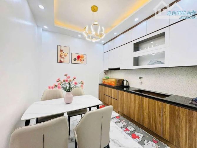 Bán nhà Nguyễn Trãi,Thanh Xuân 30m2, 5 tầng,mặt tiền 4.1 m. Giá 6,5 tỷ. - 1