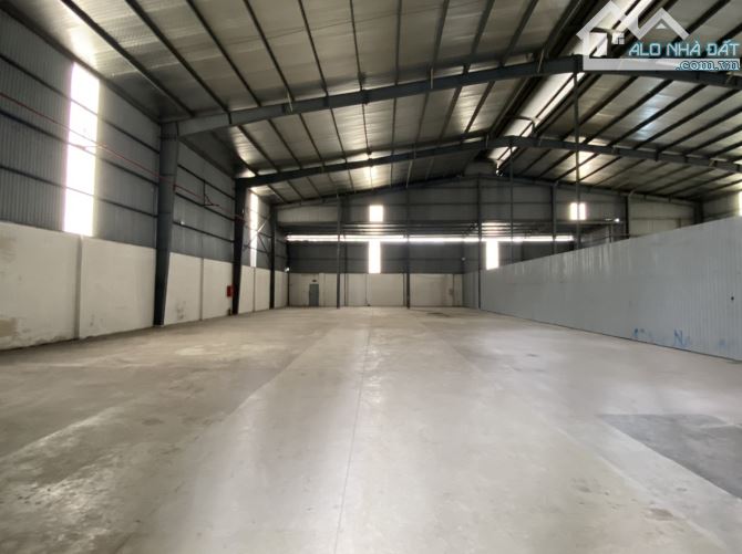 Cho thuê kho xưởng thị trấn Trạm Trôi, mặt QL32: 900m2. Điện 3pha, xuất VAT, xe công vào, - 1
