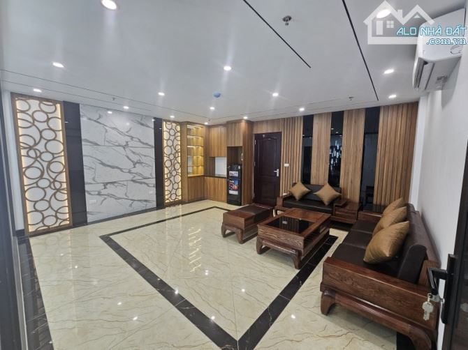 Bán mặt phố Trúc Bạch Ba Đình Dt 150 m2 9 tầng Thang máy Giá 72 tỷ lh Huyền 7X - 1