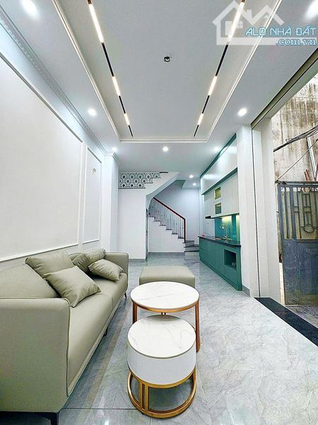 Bán nhà Xuân Đỉnh, Ở ngay, dân xây, gần bãi gửi ô tô, ngõ Ô tô, 40m2, 5 tầng chỉ 8 tỷ - 1