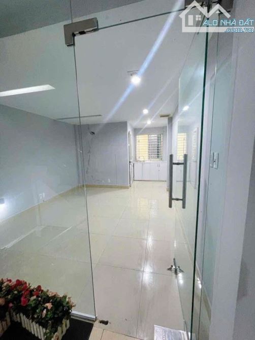 nhà nguyên căn 60m2  Mặt tiền  Đào Duy Anh, Phường 9, Phú Nhuận - 1