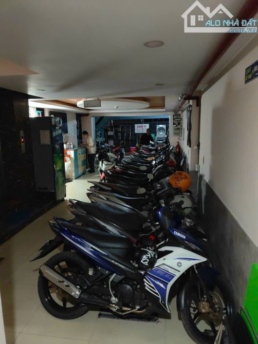 Gấp- Bán tòa khách sạn khu bên sông Hiệp Bình Chánh ngay Phạm Văn Đồng 163m2 ngang 5.5m - 2