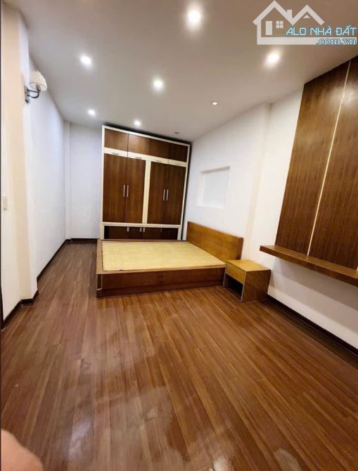 MỸ ĐÌNH - NHÀ ĐẸP Ở NGAY - TIỆN ÍCH NGẬP TRÀN - DÂN XÂY CHẮC CHẮN - DT 36M2 - GIÁ TỐT - 2