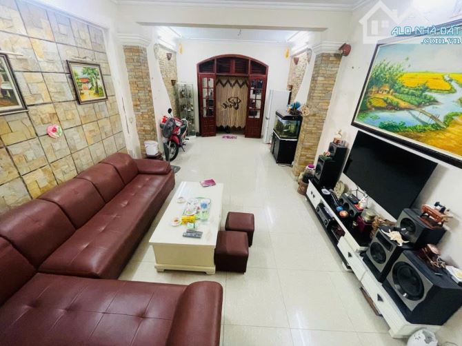 Chính chủ Bán Nhà Tô Hiệu Hà Đông - Lô góc - 3 thoáng vĩnh viễn - 2