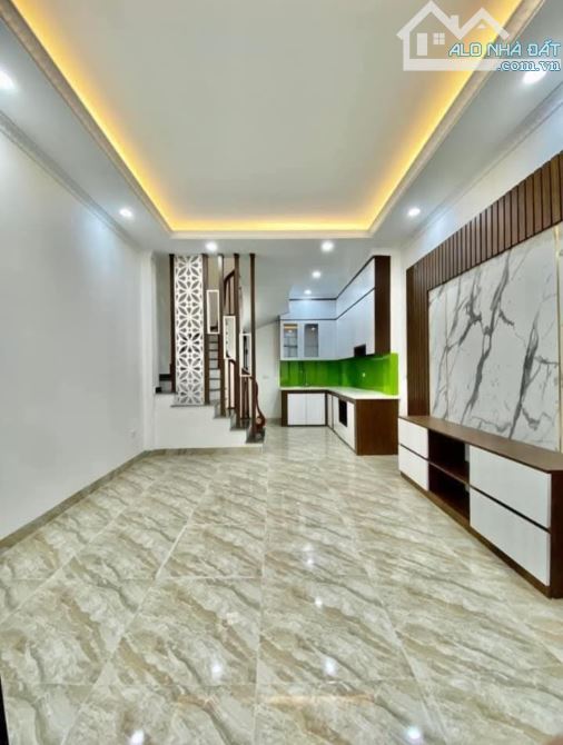 Cực Hot, Dương Văn Bé , HBT Ngõ Nông , Nhà Mới 45m 5T Giá Chỉ Hơn 6 Tỷ - 2
