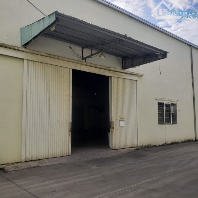 Cho thuê kho xưởng thị trấn Trạm Trôi, mặt QL32: 900m2. Điện 3pha, xuất VAT, xe công vào, - 2