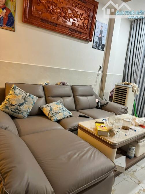 Bán nhà Trần Nguyên Hãn -Tùng Thiện Vương-Quận 8-58m2 -2 tâng BTCT-3PN-không quy hoạch. - 2