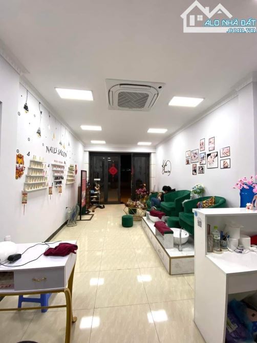 bán nhà PHỐ XÃ ĐÀN KIM HOA 28m2 4T 20m ra phố 5 Tỷ ngõ rộng thoáng - 2