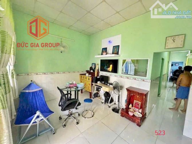 Bán nhà P.Quang Vinh, gần chợ Biên Hoà, 96m2, đường oto chỉ 3 tỷ - 2