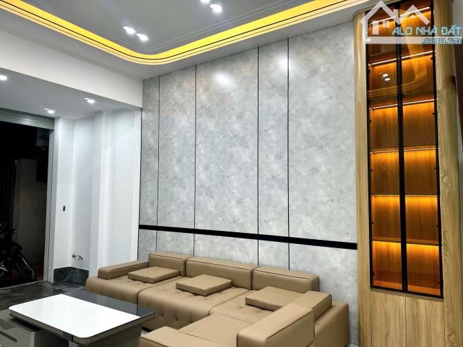 Cần bán nhà phố tại ngõ 266 Nguyễn Văn Cừ được mô tả chi tiết như sau 🎊🎊🎊 - 2